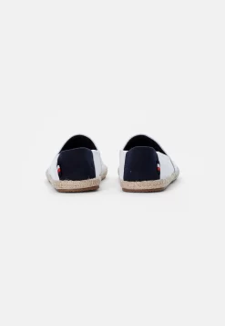 Pier OneEspadrillos - White - Dark Blue -Pier One 00139fe468ac4c6097c5d786f56cf527 scaled