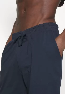 Pier OnePyjamas - Dark Blue/bordeaux -Pier One 054dcd8e459c410aa898a7f88c95e5c4 scaled