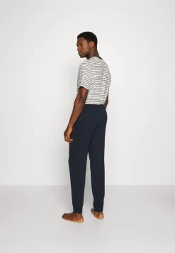 Pier One2 PACK - Pyjamasbyxor - Dark Blue/mottled Light Grey -Pier One 058df6f0d3f34a2aaf1cb22da08558a8 scaled