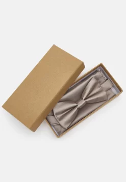 Pier OneSET - Ficknäsduk - Stone -Pier One 2e20d7fb99604f3ebdc21ea5b1233e9d scaled