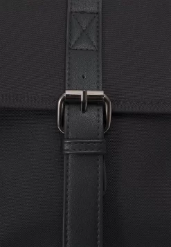 Pier OneAxelremsväska - Black -Pier One 378e297420d44232a35a852ea45c043e scaled