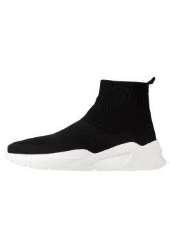Pier OneHöga Sneakers - Black/white