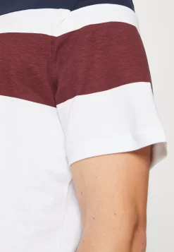 Pier OneT-shirt Med Print - White -Pier One 6da5d200de014ba3b3529e754f723a98 scaled