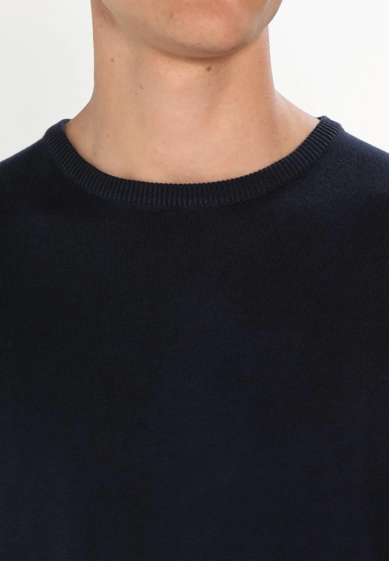 Pier OneBASIC CREWNECK - Stickad Tröja - Dark Blue 4 Pier OneBASIC CREWNECK - Stickad Tröja - Dark Blue - Bild 4