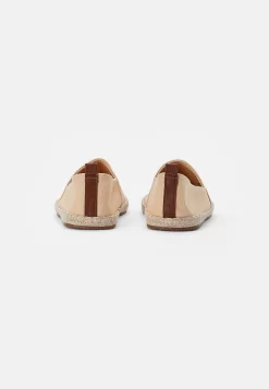 Pier OneRENA ESPADRILLE UNISEX - Espadrillos - Beige -Pier One 8310eea23d7d45459447954d543b0c0d scaled