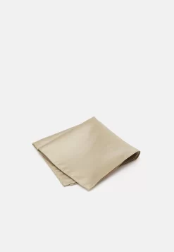 Pier OneSET - Ficknäsduk - Beige 9 Pier OneSET - Ficknäsduk - Beige -Pier One 89cc99f7b8b34c698a1159fd2e93e61e scaled