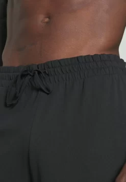 Pier OnePyjamas - Black/khaki -Pier One a2512b91feca4a0ba7646d896410c3a4 scaled