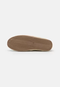 Pier OneUNISEX - Espadrillos - Dark Blue -Pier One bed459e94d7346d0b5765f8c420953d7 scaled