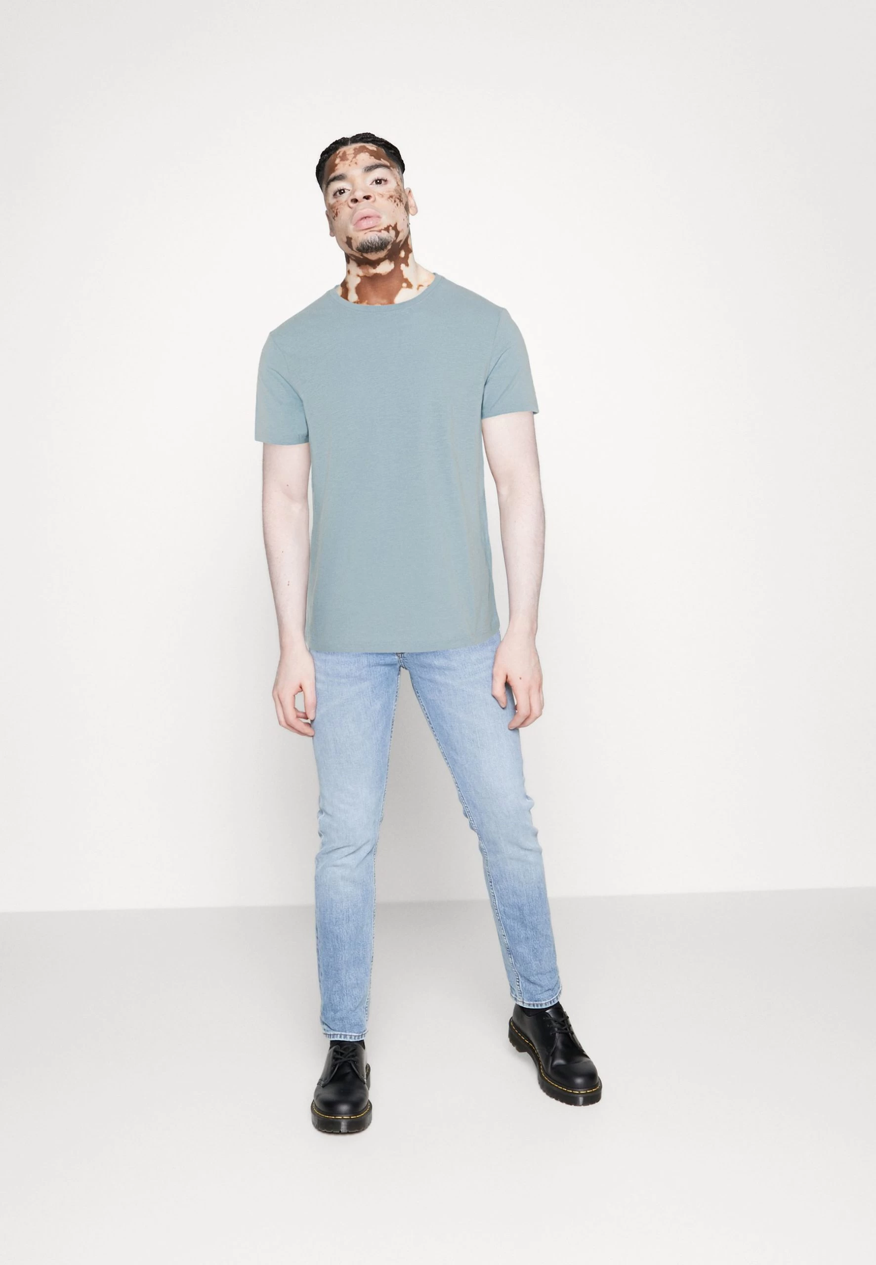 Pier OneT-shirt - Bas - Light Blue/yellow/mint 1 Pier OneT-shirt - Bas - Light Blue/yellow/mint
