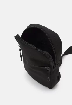 Pier OneBältesväska - Black -Pier One c75c8bdf8b8541419b96d7dba0f5d743 scaled