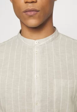 Pier OneSkjorta - Beige -Pier One cf026bf45d7c4ea6a5783dc4be495022 scaled