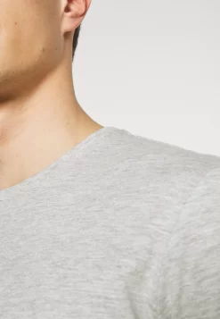 Pier One3 PACK - T-shirt - Bas - Black/grey/bordeaux -Pier One cf2bf76acaa04ce7a9f485db3954ff6b scaled