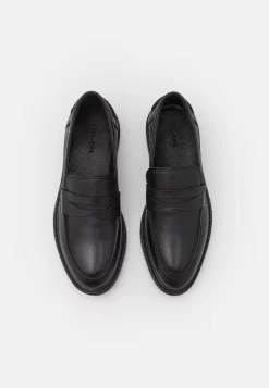 Pier OneLEATHER - Slip-ins - Black 11 Pier OneLEATHER - Slip-ins - Black -Pier One d6abdb50473940aea0bf4f9967374e7e scaled