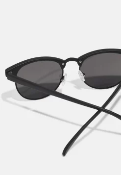 Pier OneUNISEX - Solglasögon - Black 6 Pier OneUNISEX - Solglasögon - Black -Pier One f41786acb4f54644b6e1caf49d70a762 scaled