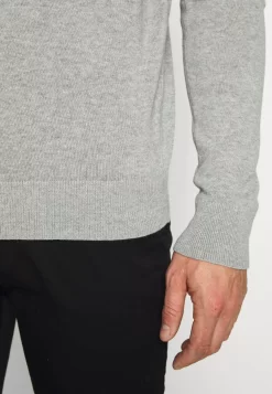 Pier OneStickad Tröja - Mottled Light Grey -Pier One fc8814f4b31d41e5919dafbc1b4d4f60 scaled